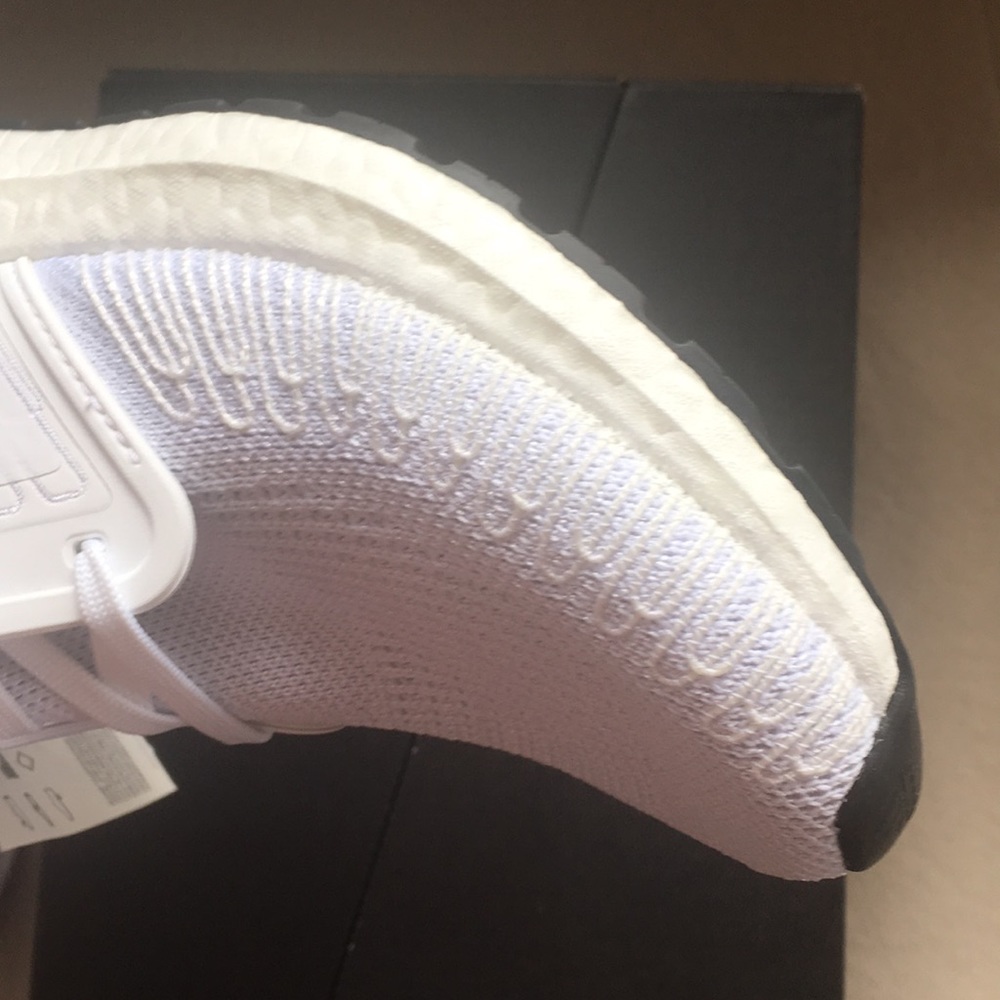 **SOLD** Adidas Ultraboost White - Picture 10 of 12
